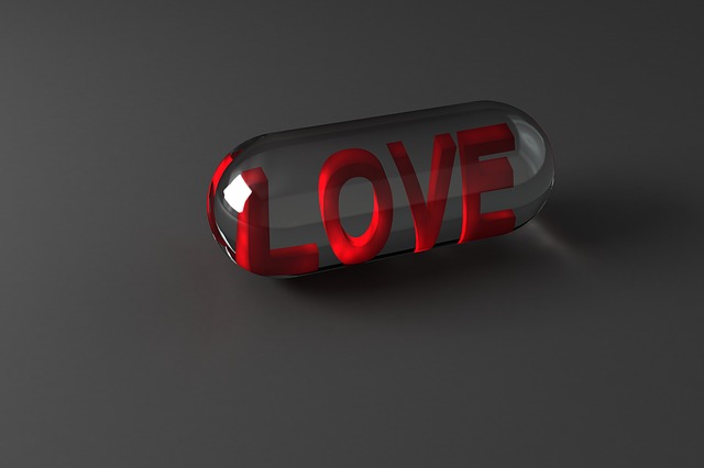 Amor: Aprenda Estes Conceitos pra Ser Feliz imagem cinza escrita love