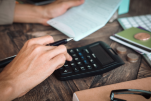 Dívida: 6 Passos Para Sair da Angústia a Liberdade Financeira