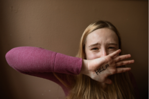 Trauma: Como se Forma. O Que é. Tipos e Como Superá-lo.