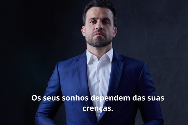 frases motivacionais pablo marçal pablo marçal em pé com terno azul e camisa branca