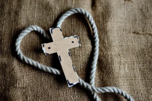 Por que Deus Permite o Sofrimento: Uma Perspectiva Bíblica