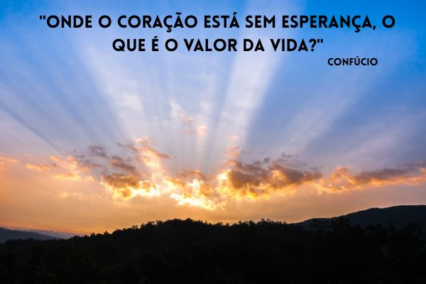 frases de esperança céu azul e amarelado