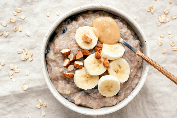 Bolo de Banana com Aveia: Receita Deliciosa pra Adoçar seu Dia