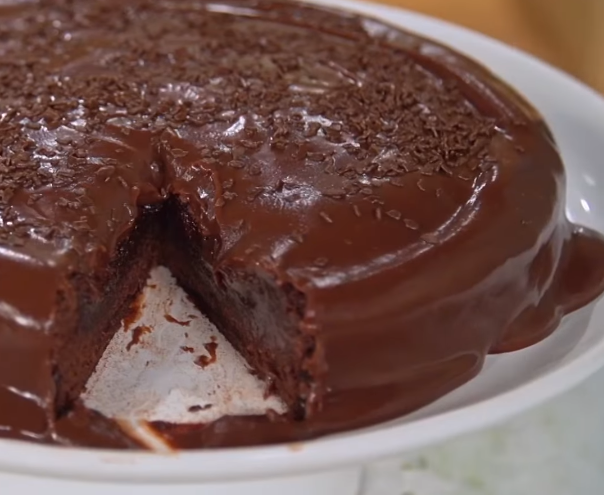 Torta Mousse de Brownie : Perfeição em Cada Pedaço