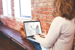 Como os Sistemas Digitais Estão Facilitando o Estudo e a Divulgação da Doutrina