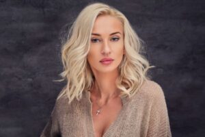 Como Uma Mulher Narcisista Faz Você Ficar Viciado Nela?