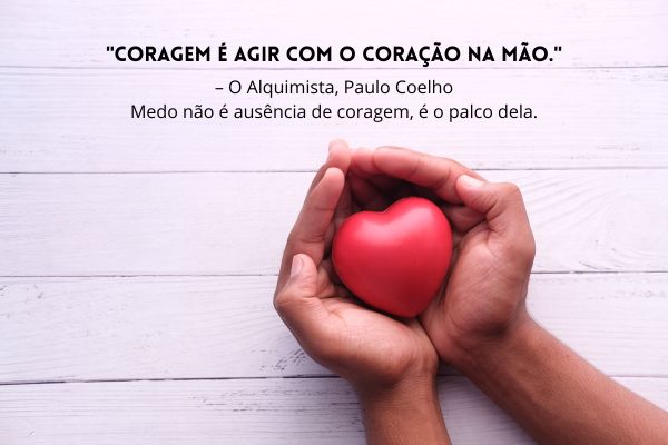 reflexões para jovens coração dentro de duas mãos